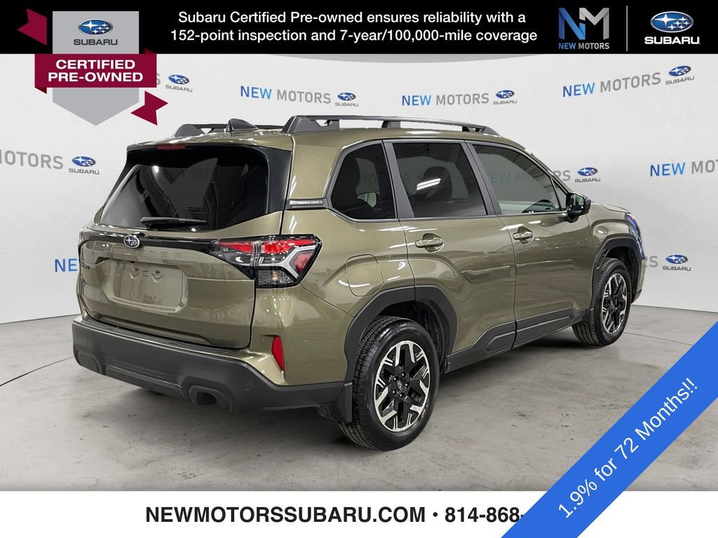 Used 2025 Subaru Forester Premium image 5
