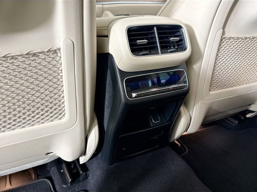 Used 2022 Mercedes-Benz GLE 350 4MATIC image 16