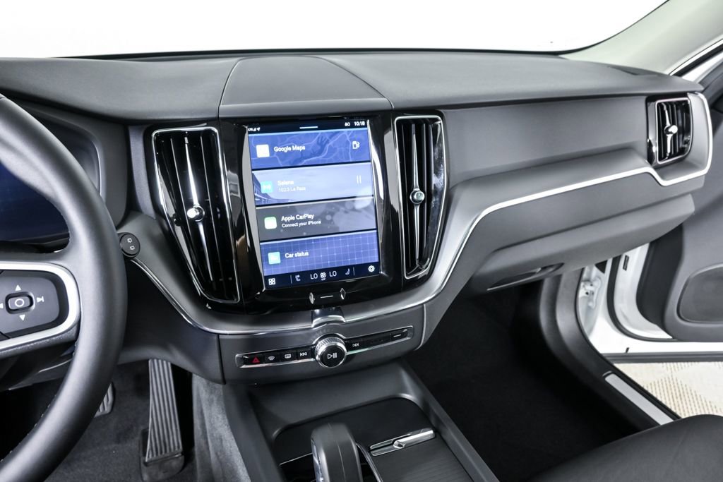 Certified 2025 Volvo XC60 B5 Core AWD/4WD image 14