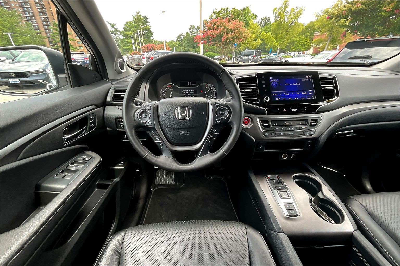 Used 2023 Honda Ridgeline RTL image 5