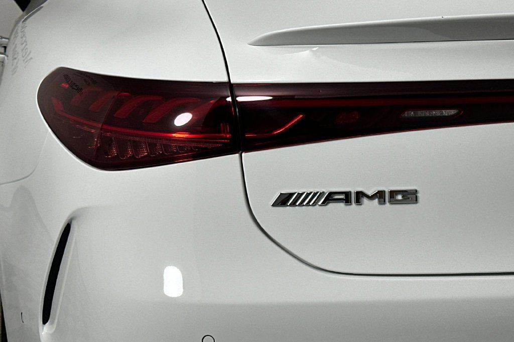 Certified 2023 Mercedes-Benz EQS AMG 4MATIC image 38