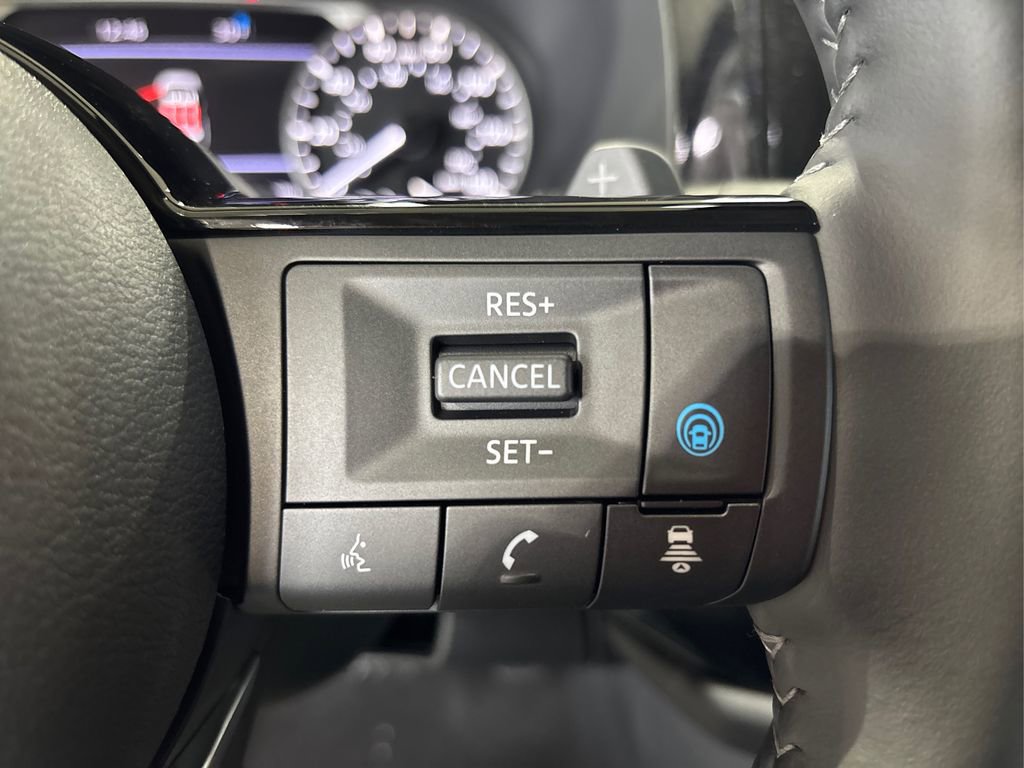 New 2025 Nissan Pathfinder SL image 30