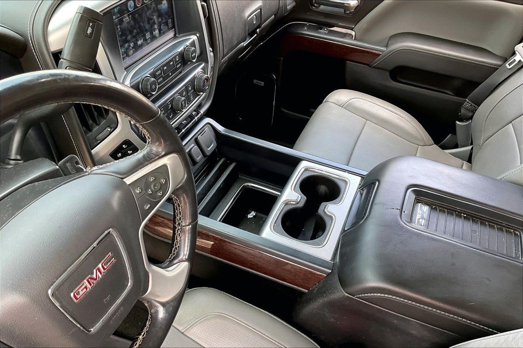 Used 2018 GMC Sierra 1500 SLT AWD/4WD image 18