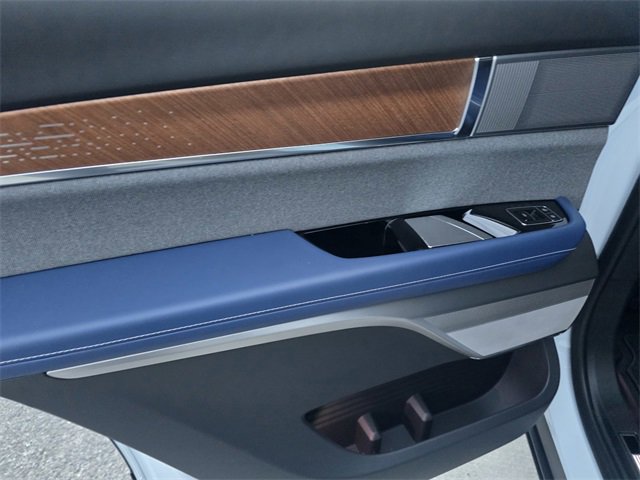 New 2026 Cadillac Vistiq Premium Luxury image 14