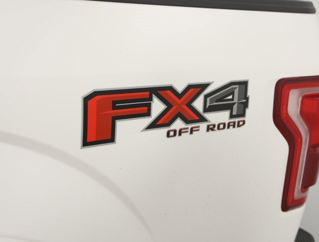 Used 2016 Ford F150 Platinum w/ Equipment Group 701A Luxury image 3