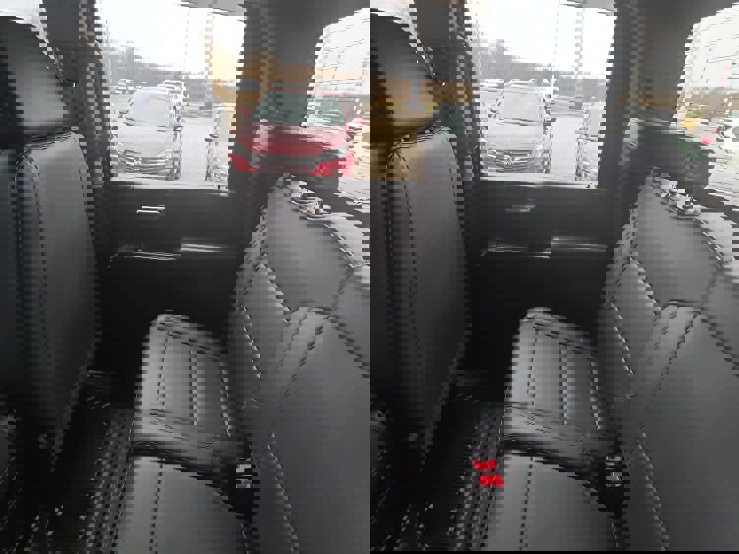 Used 2024 GMC Sierra 2500 Pro image 19