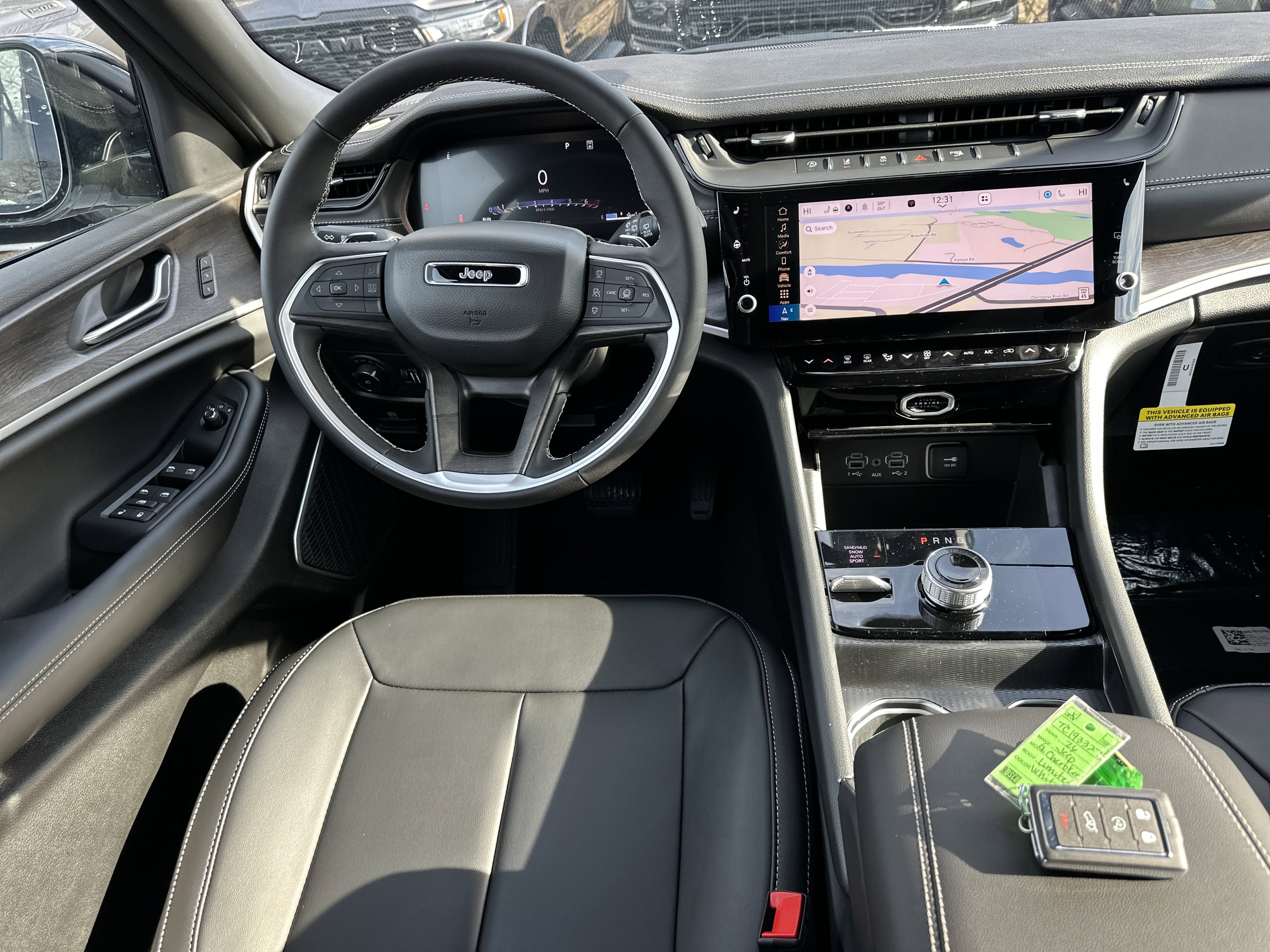 New 2026 Jeep Grand Cherokee Limited image 32