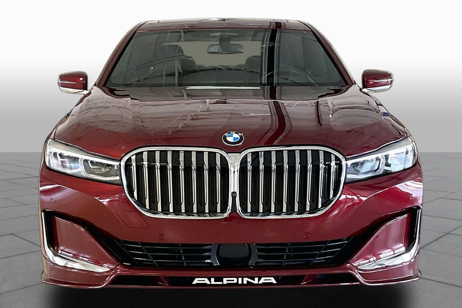 Used 2022 BMW ALPINA B7 xDrive w/ Luxury Rear Seating Package AWD/4WD image 3