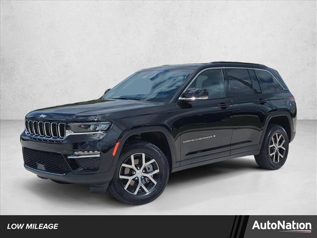 Used 2025 Jeep Grand Cherokee Limited RWD image 1