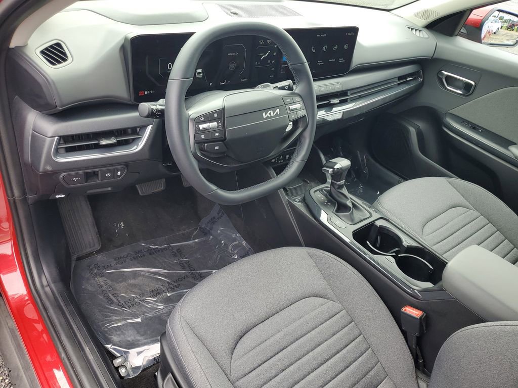 Used 2025 Kia K4 EX FWD image 6