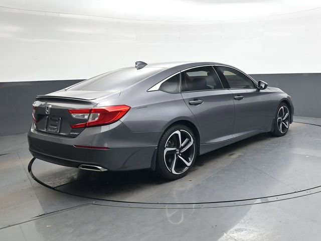 Used 2018 Honda Accord Sport image 4