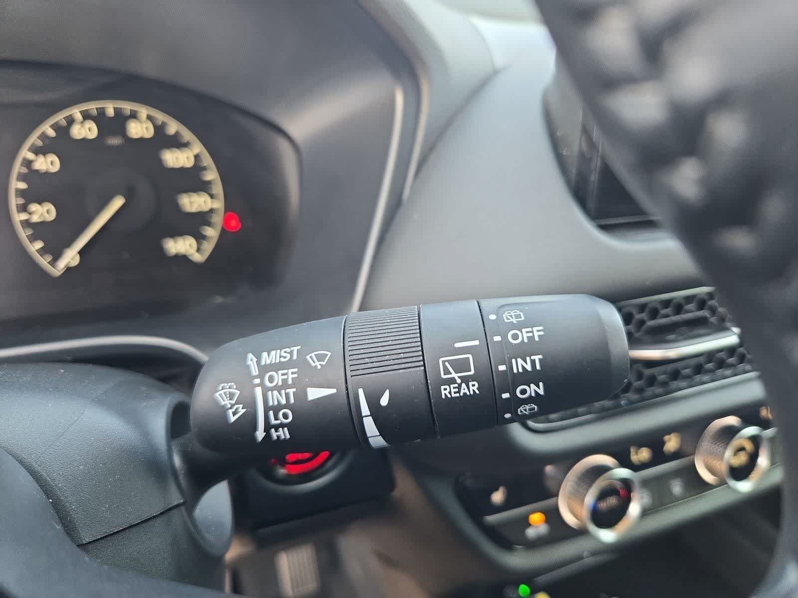 Used 2023 Honda HR-V EX-L image 25
