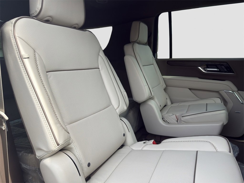 New 2026 GMC Yukon XL Denali image 19