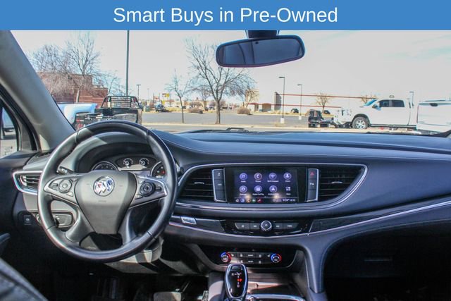 Used 2020 Buick Enclave Essence image 16
