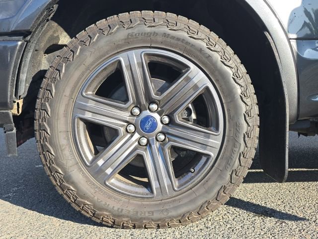 Used 2020 Ford F150 XLT w/ Equipment Group 302A Luxury AWD/4WD image 18