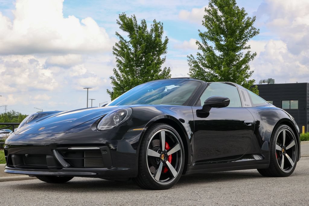 Used 2021 Porsche 911 Targa 4S AWD/4WD image 47