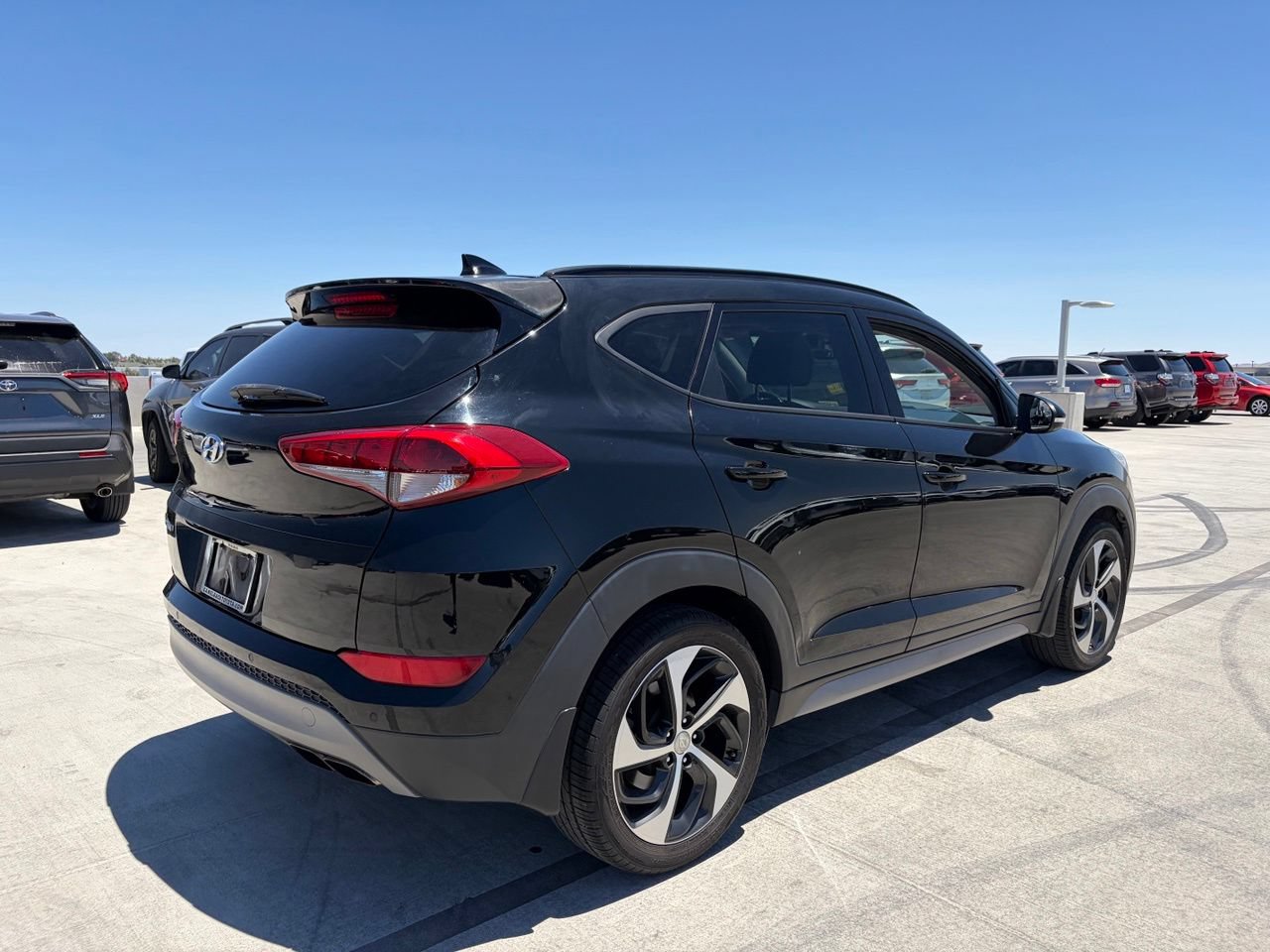 Used 2018 Hyundai Tucson Value FWD image 3