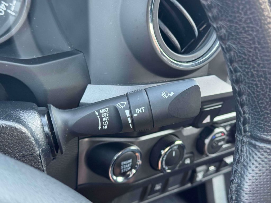 Used 2023 Toyota Tacoma TRD Sport AWD/4WD image 25
