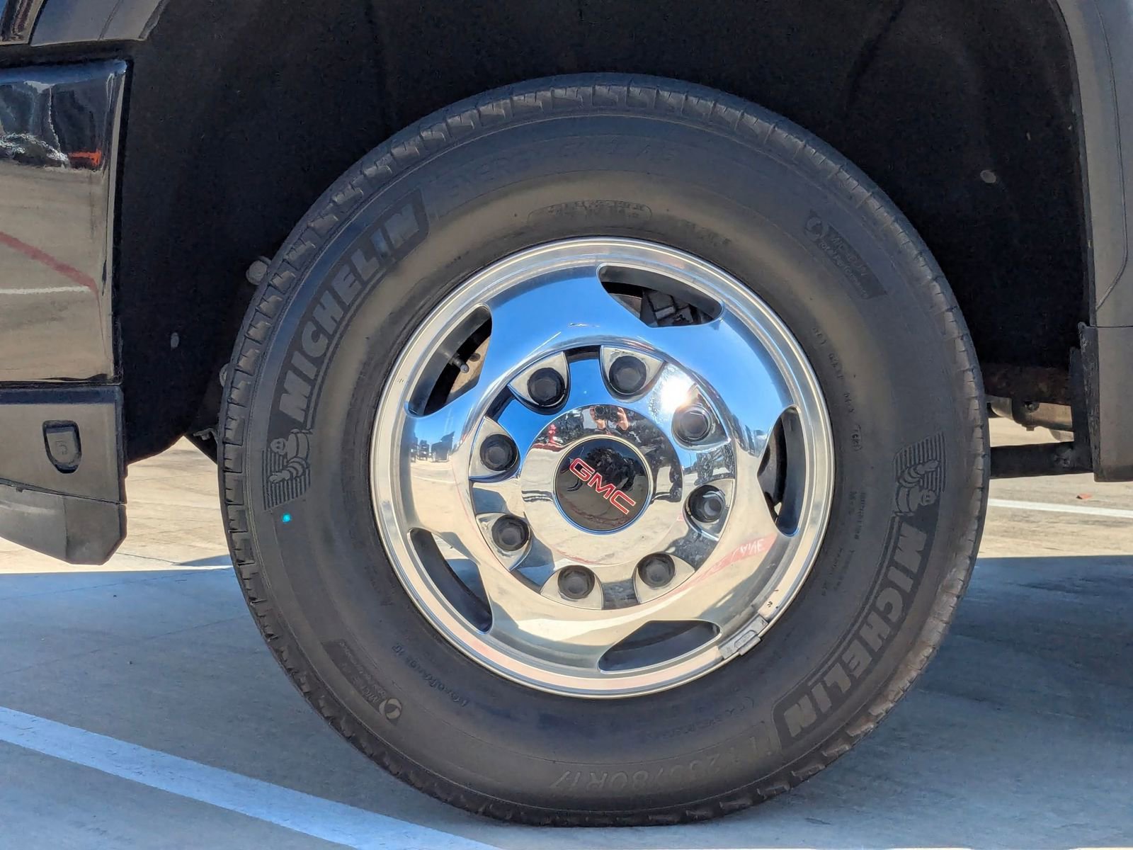 Used 2022 GMC Sierra 3500 Denali image 32