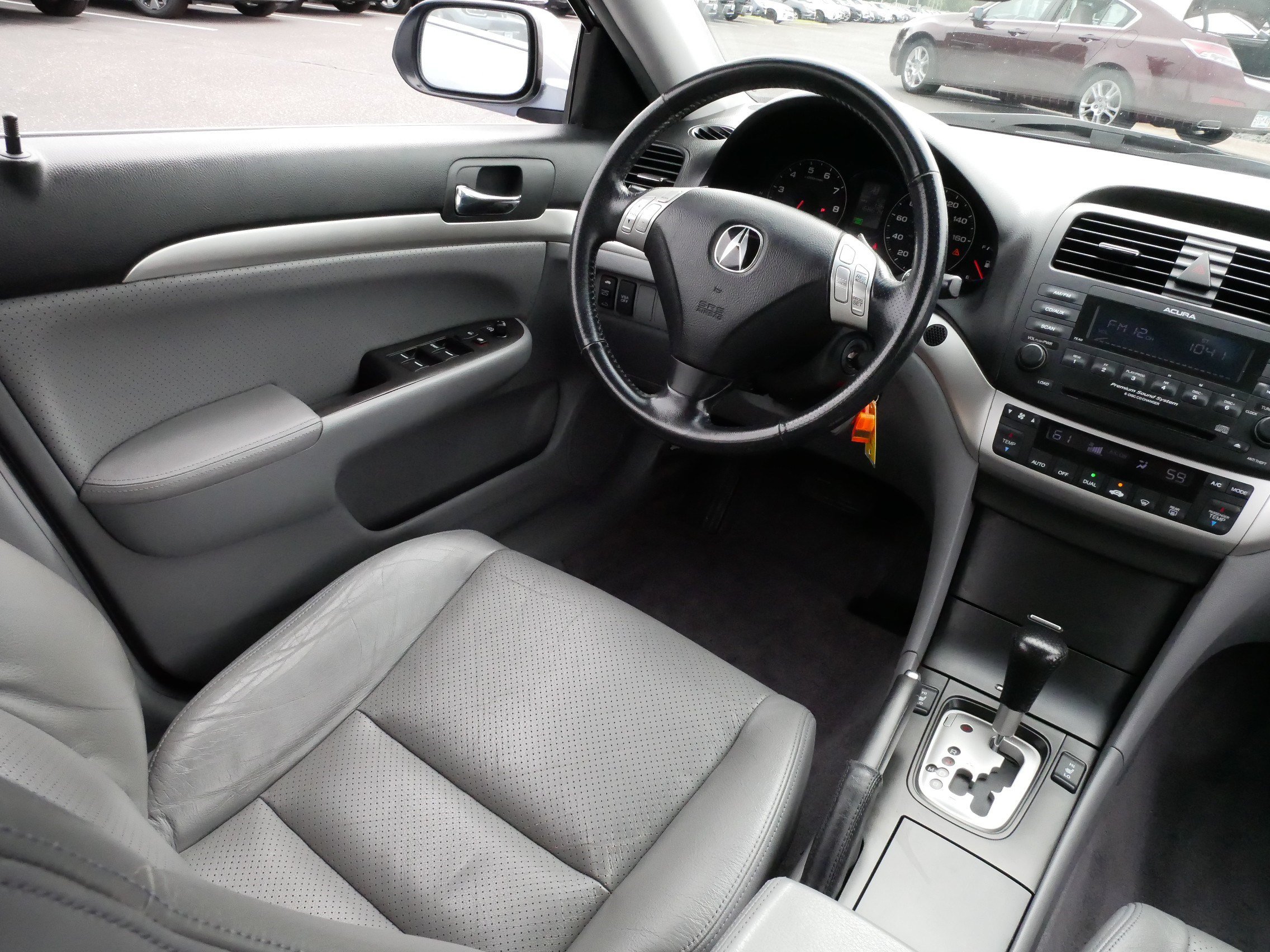 Used 2004 Acura TSX FWD image 9