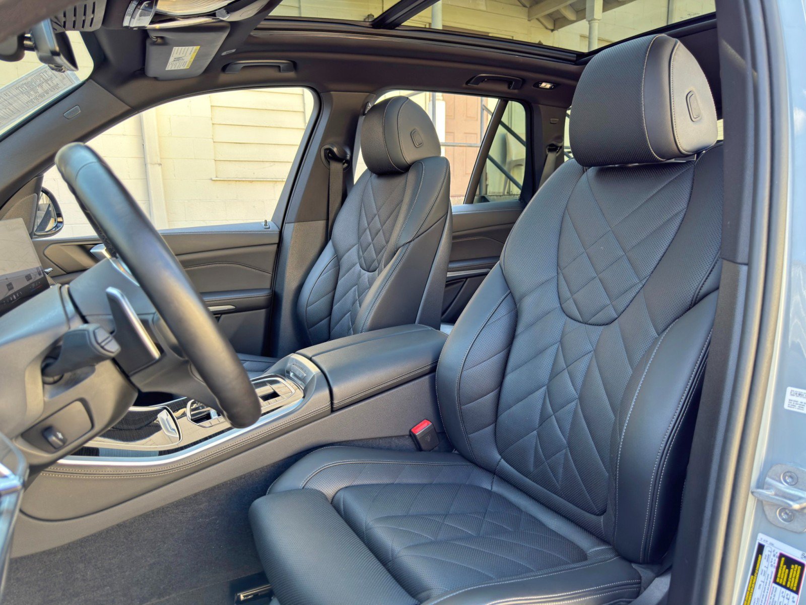 Used 2024 BMW X5 sDrive40i w/ M Sport Package RWD image 44