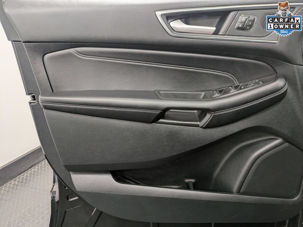 Certified 2023 Ford Edge Titanium AWD/4WD image 8