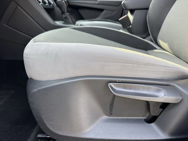 Used 2022 Volkswagen Taos S image 12