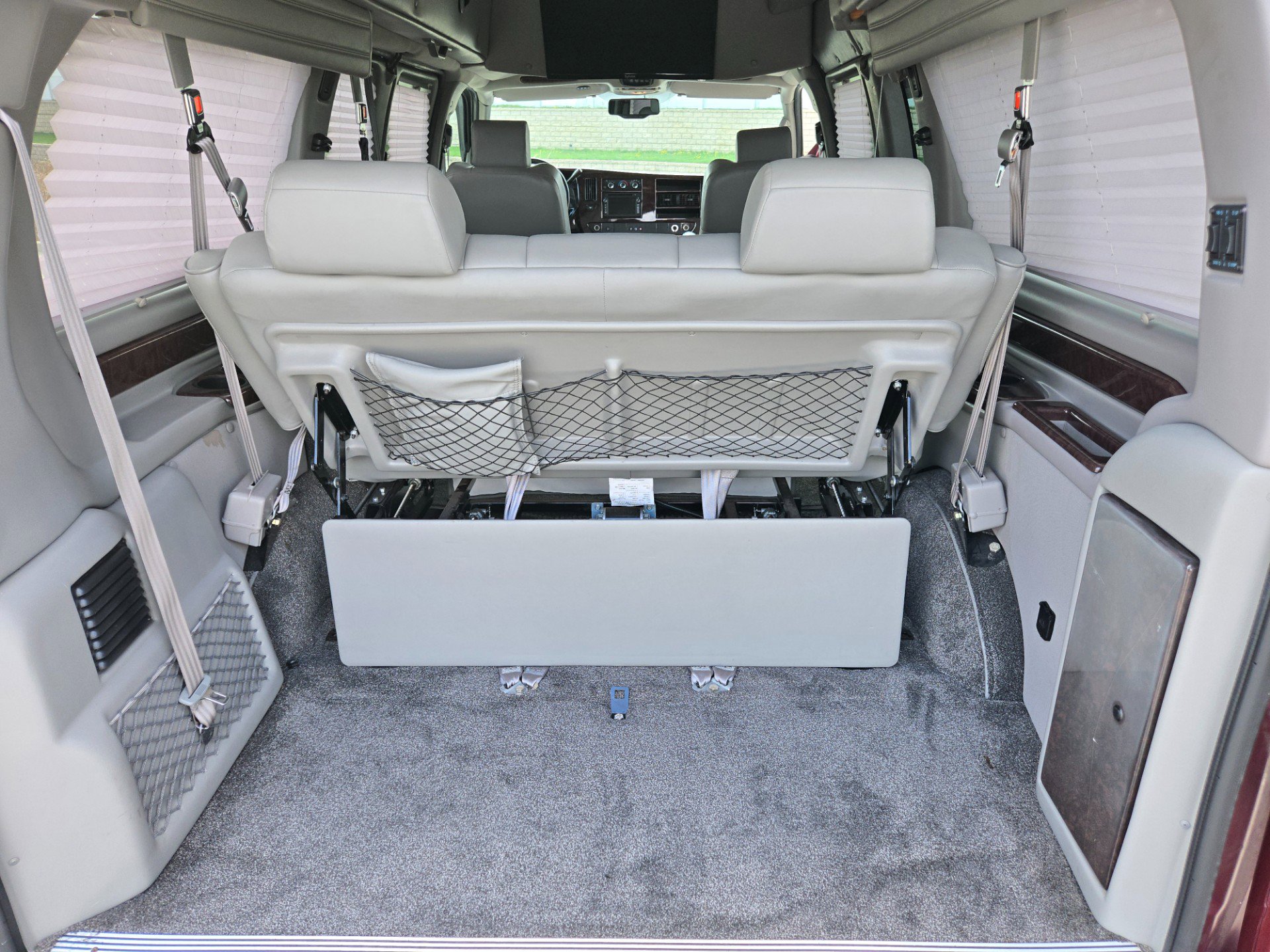 Used 2012 GMC Savana 1500 RWD image 15