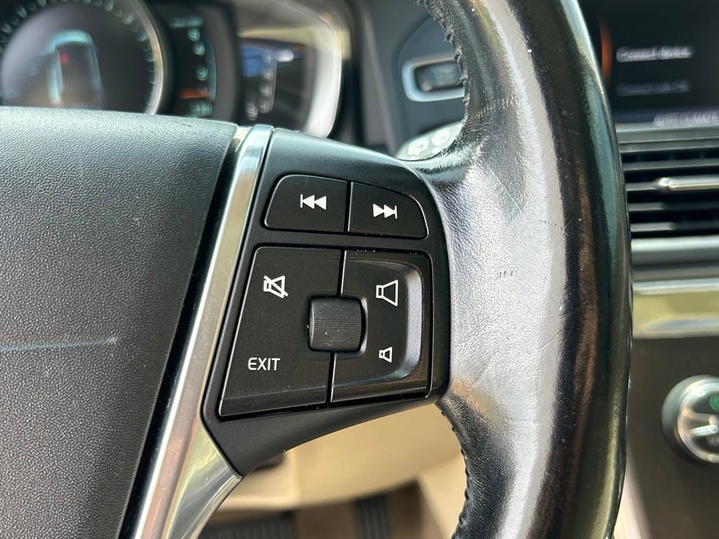 Used 2014 Volvo XC60 3.2 FWD image 24