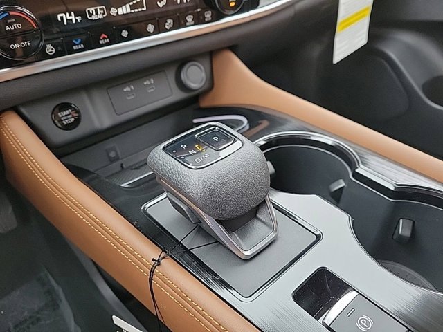 New 2026 Nissan Rogue Platinum w/ Tech Package image 14