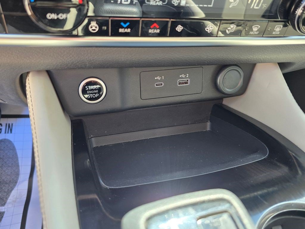 Used 2021 Nissan Rogue SL AWD/4WD image 26