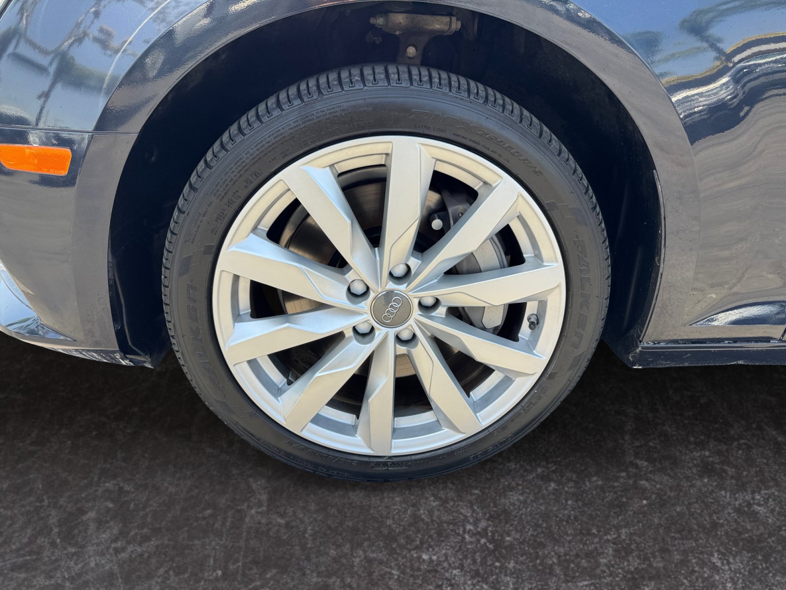 Used 2017 Audi A4 2.0T Premium FWD image 14
