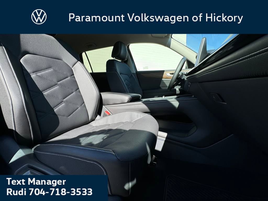 New 2026 Volkswagen Atlas SE image 18