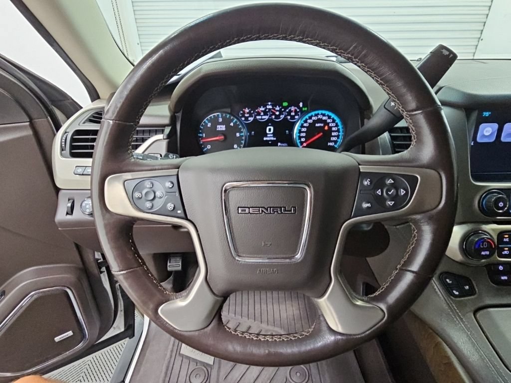 Used 2018 GMC Yukon XL Denali w/ Open Road Package AWD/4WD image 26