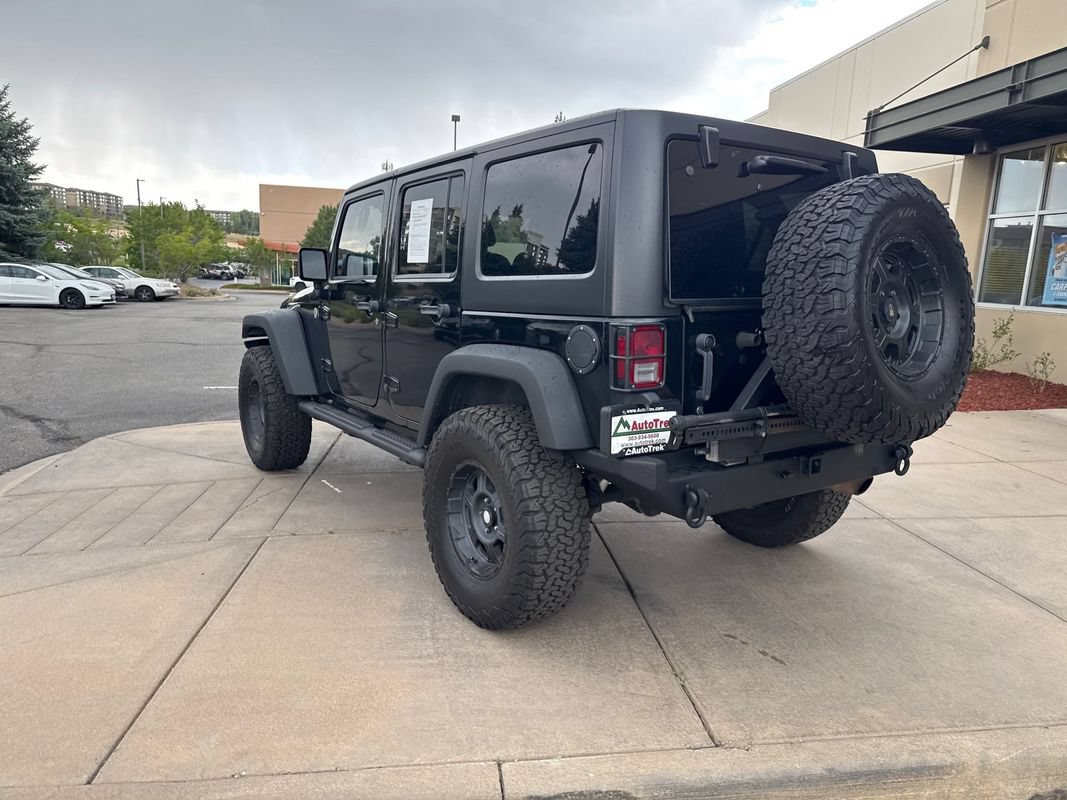 Used 2013 Jeep Wrangler Unlimited Sport AWD/4WD image 11