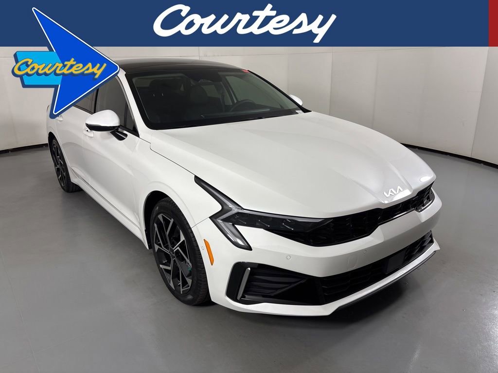 New 2026 Kia K5 EX image 1