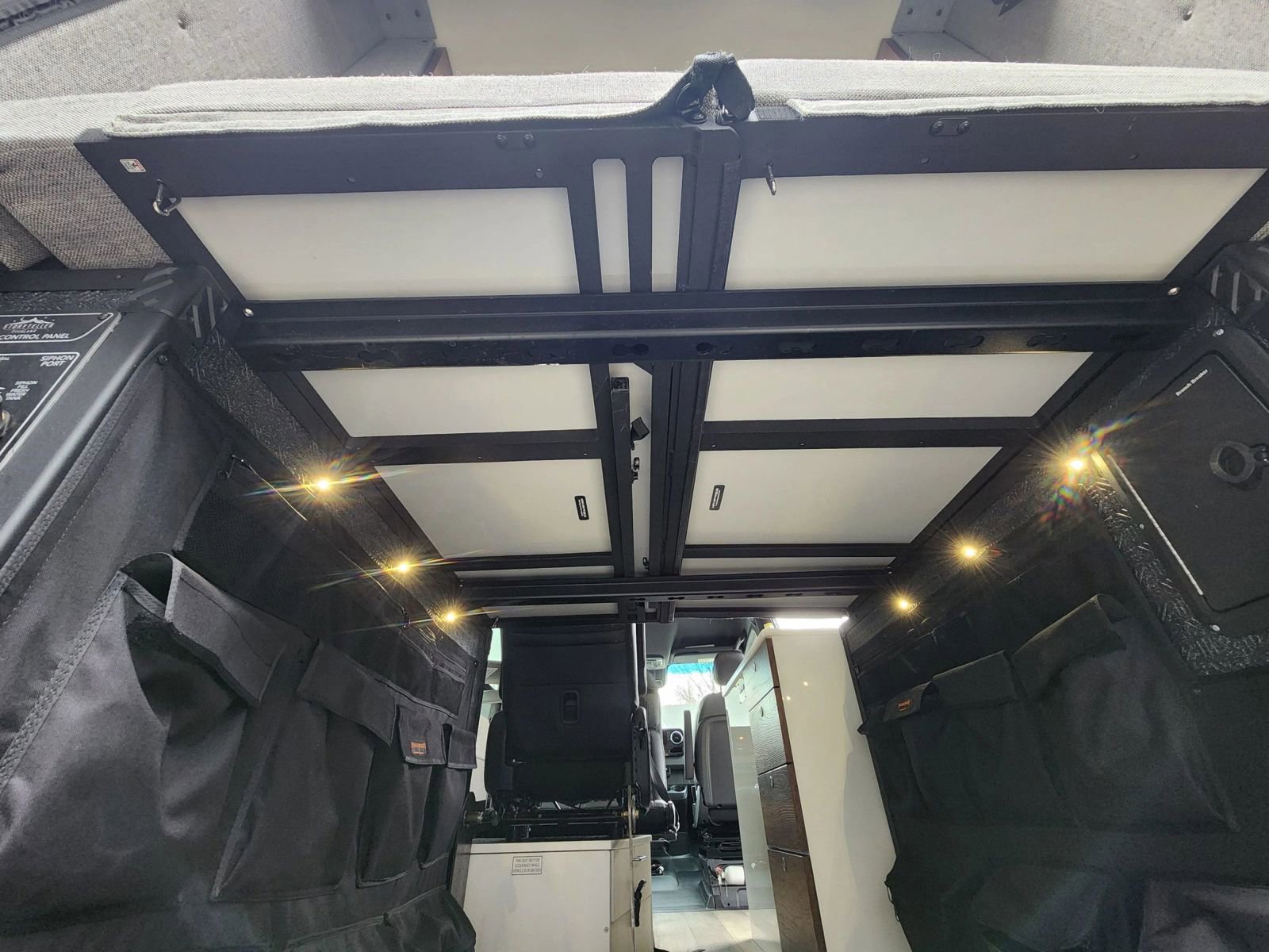 Used 2023 Mercedes-Benz Sprinter 2500 image 25