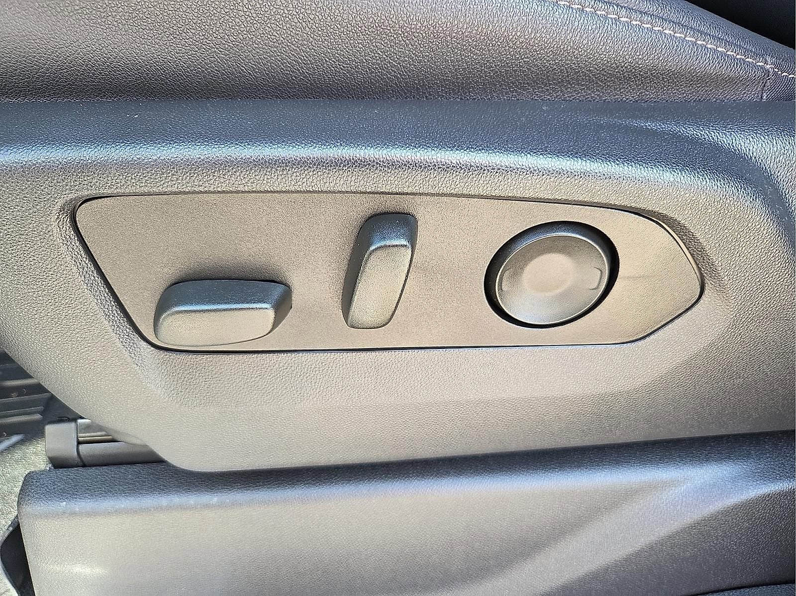 Certified 2023 GMC Sierra 1500 SLT w/ SLT Premium Package image 15