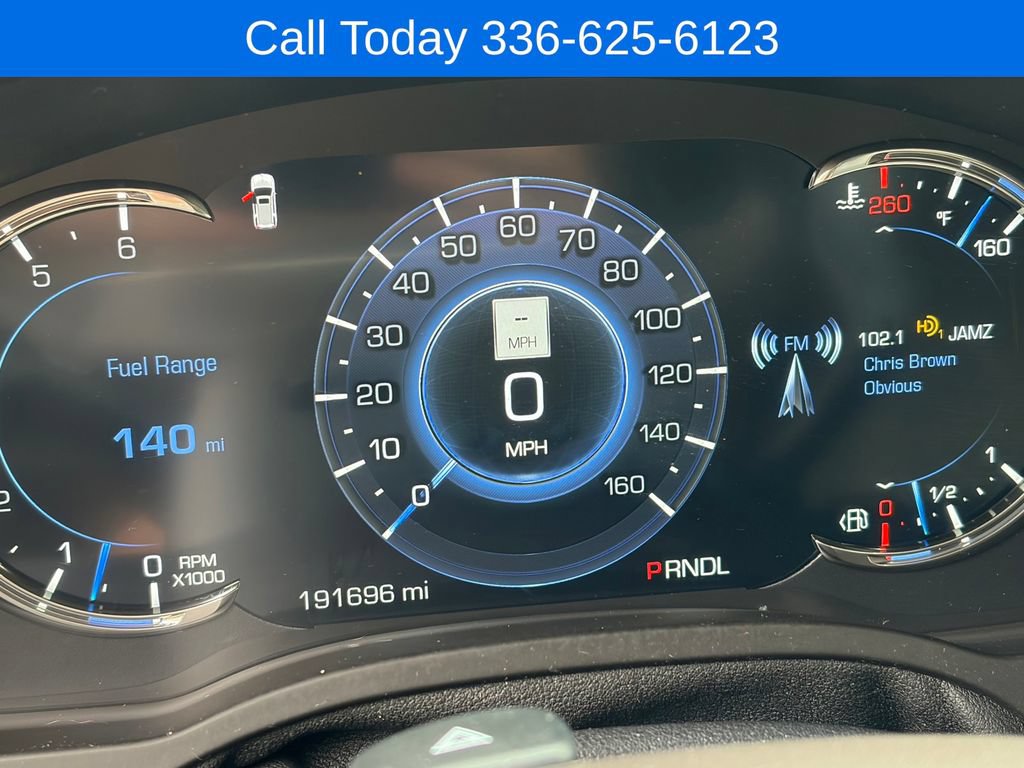 Used 2017 Cadillac Escalade Premium Luxury AWD/4WD image 16