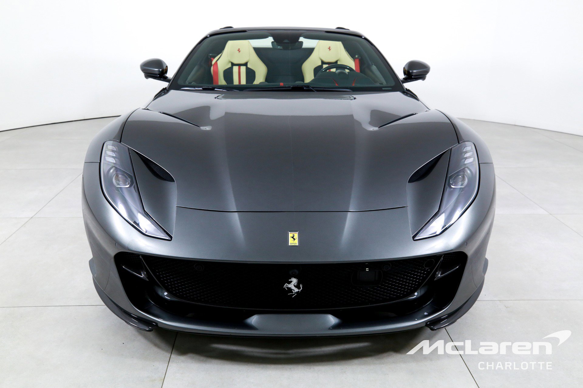 Used 2021 Ferrari 812 GTS RWD image 5