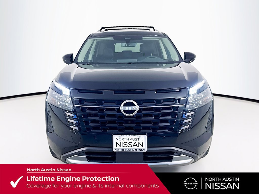 New 2026 Nissan Pathfinder SL w/ SL Premium Package (P04) FWD image 3