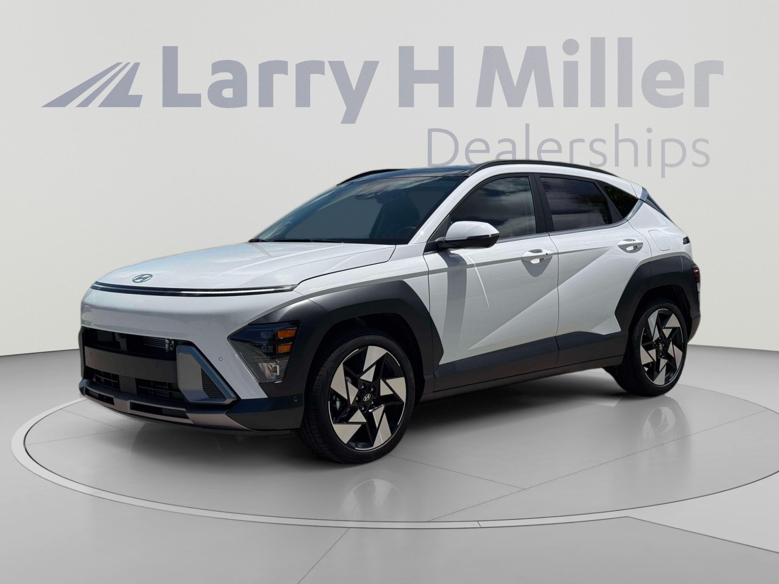 New 2027 Hyundai Kona Limited FWD image 2