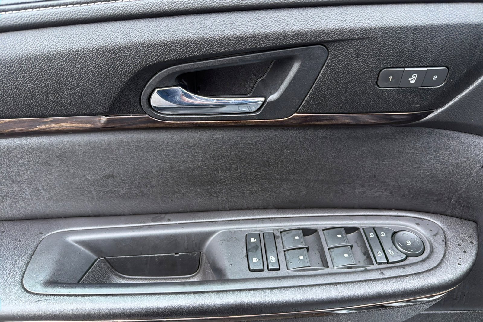 Used 2014 GMC Acadia Denali image 8