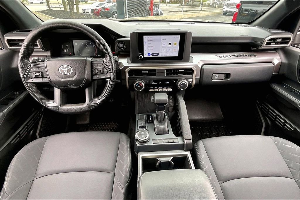 Used 2024 Toyota Tacoma SR5 AWD/4WD image 13