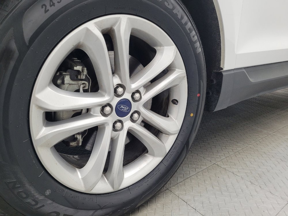 Used 2020 Ford Edge SEL w/ Convenience Package FWD image 31