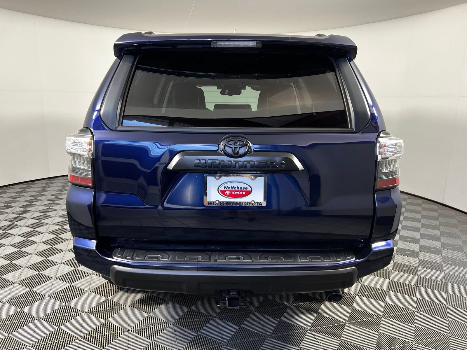 Certified 2022 Toyota 4Runner TRD Off-Road Premium AWD/4WD image 6