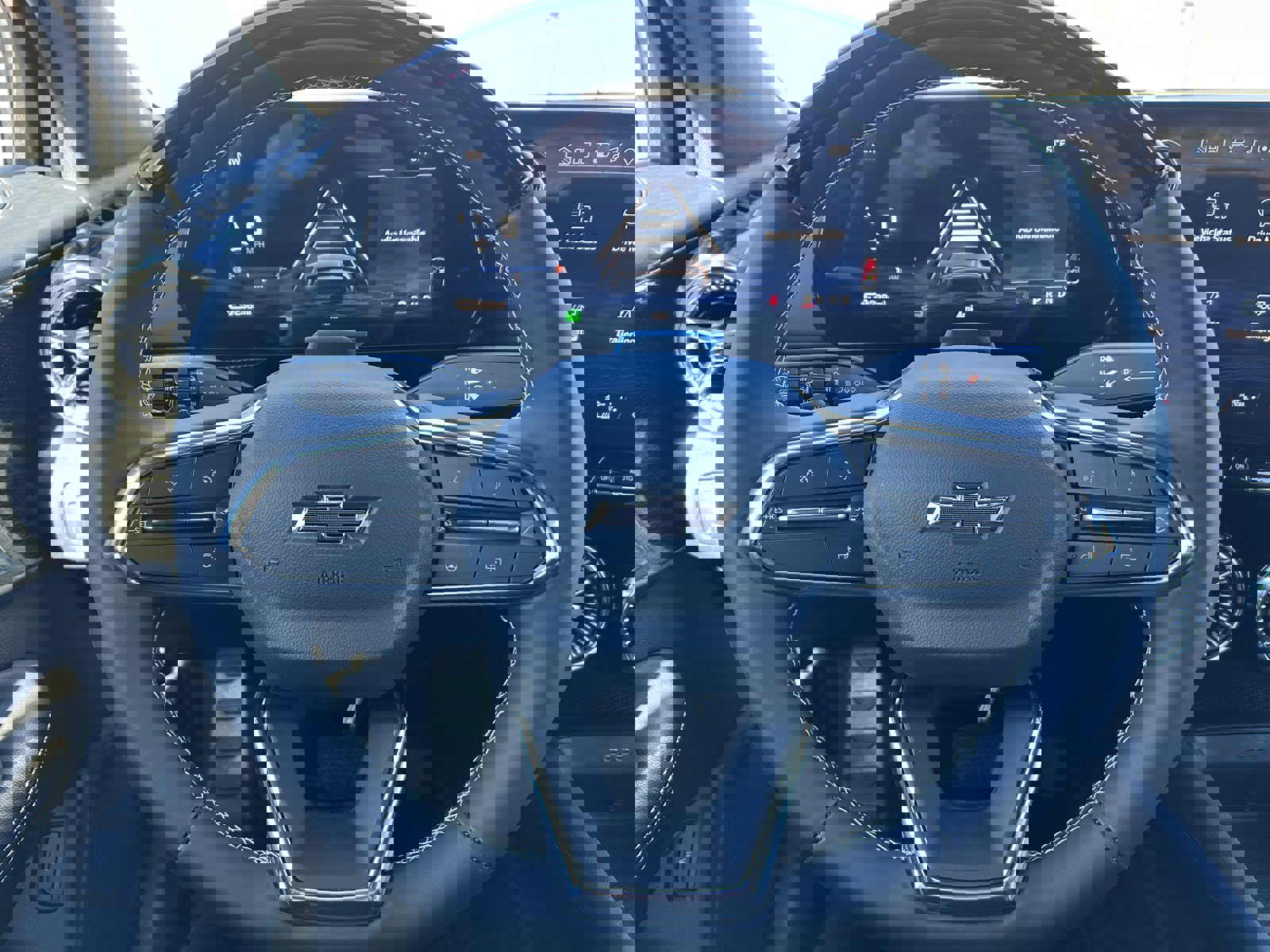 New 2026 Chevrolet Blazer EV LT w/ Super Cruise Package image 24