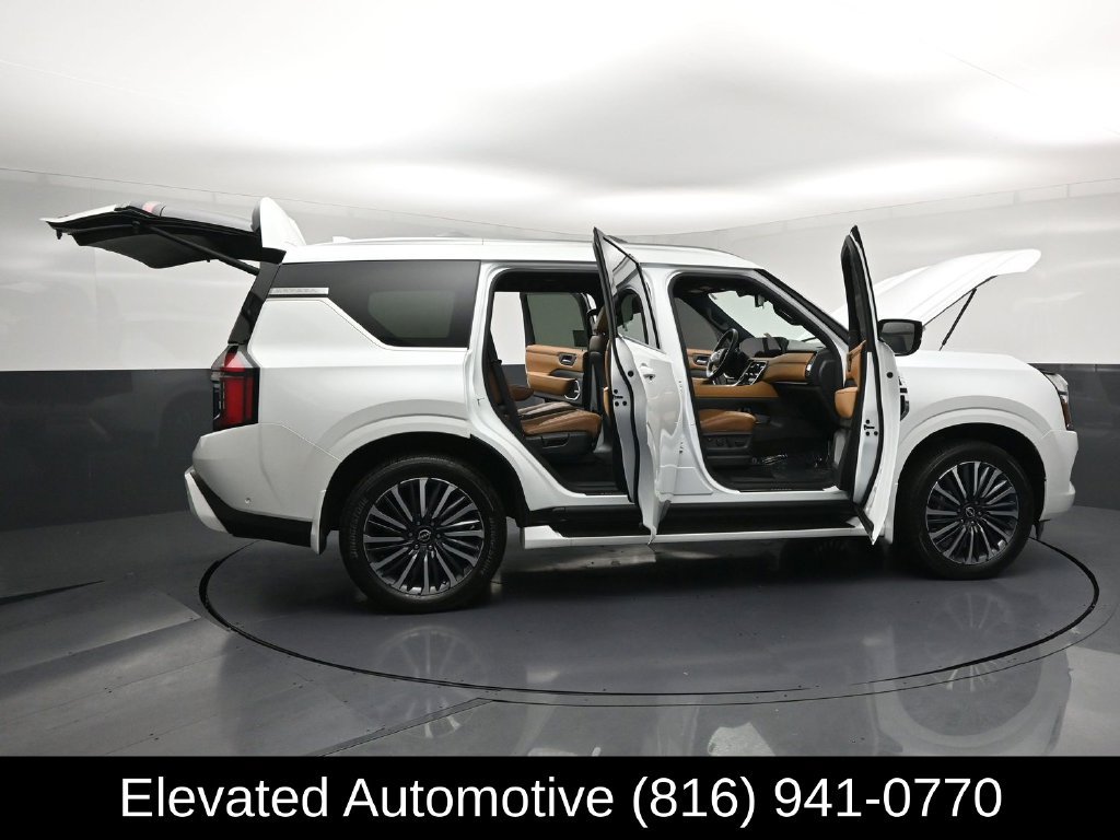 Used 2025 Nissan Armada Platinum Reserve AWD/4WD image 38