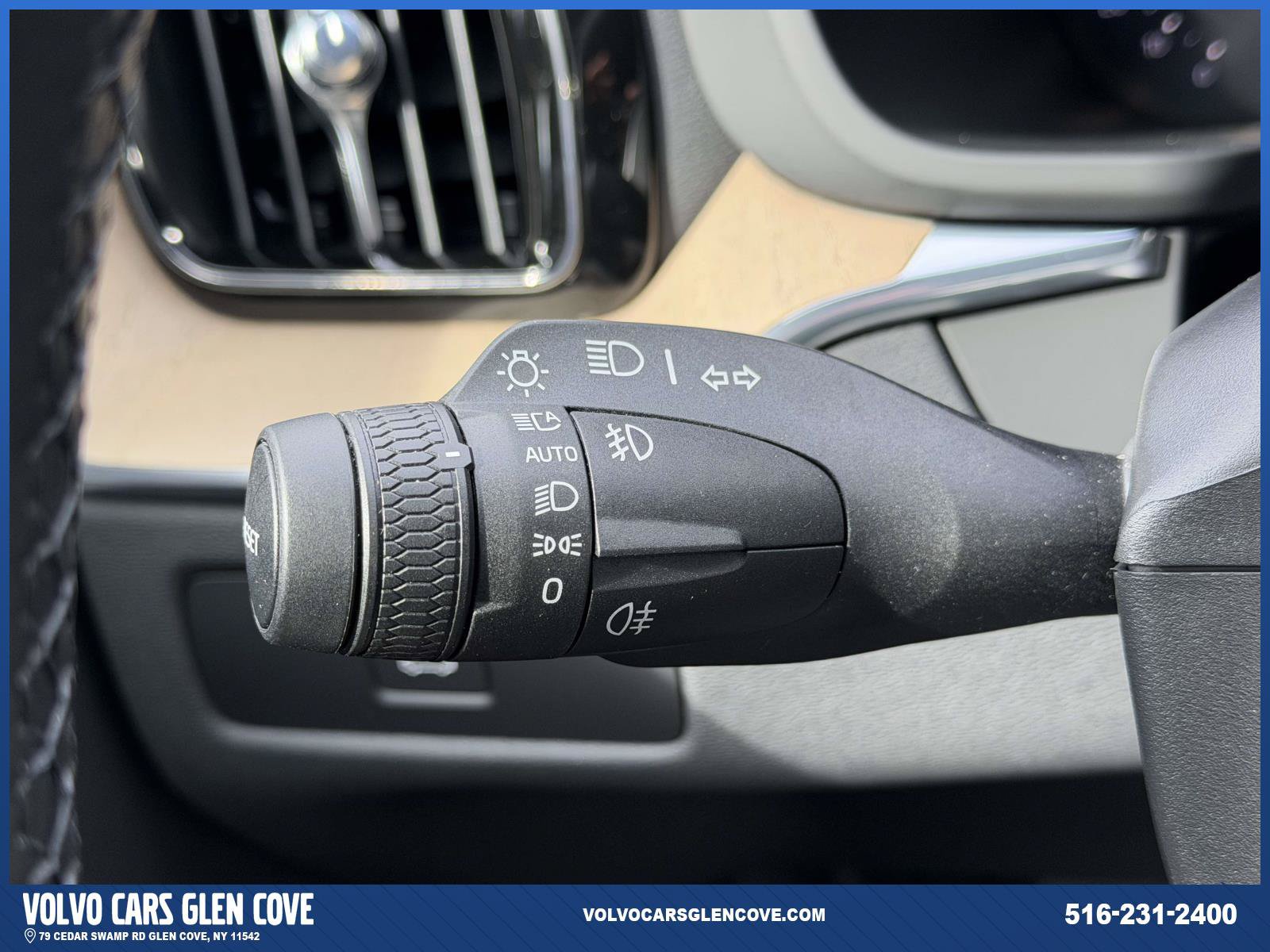 Used 2026 Volvo XC60 B5 Plus w/ Climate Package AWD/4WD image 24