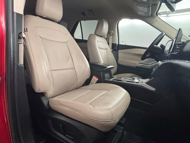 Used 2024 Ford Explorer Limited w/ Limited Technology Package image 22